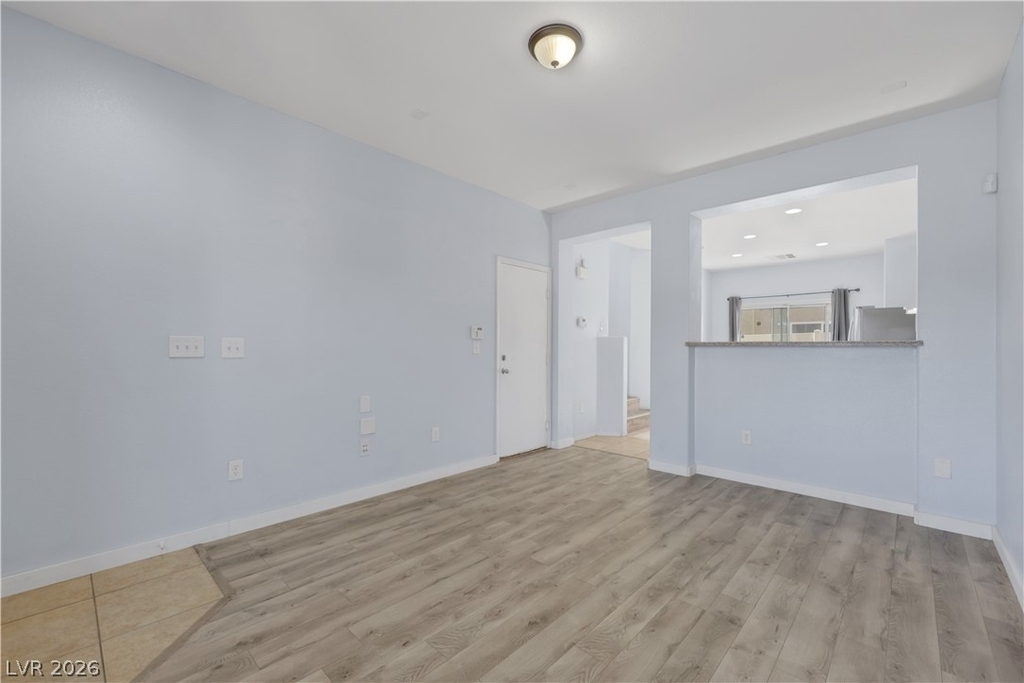 3423 Holly Avenue - Photo 4
