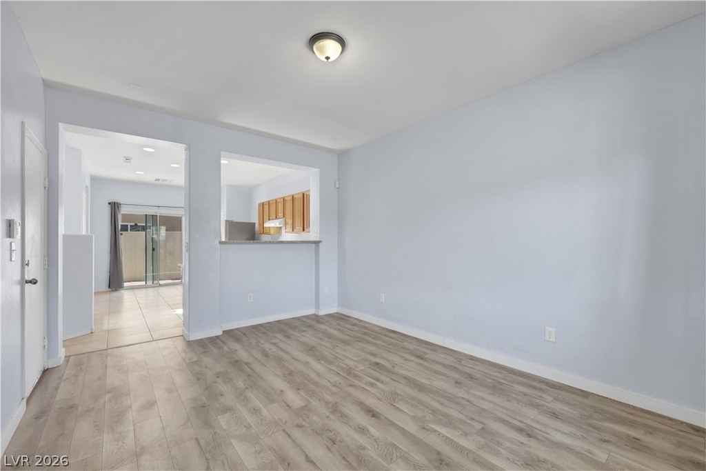 3423 Holly Avenue - Photo 5