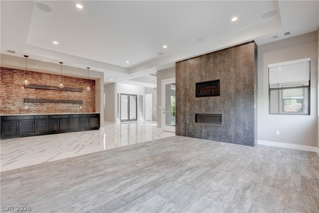 86 Pristine Glen Street - Photo 13