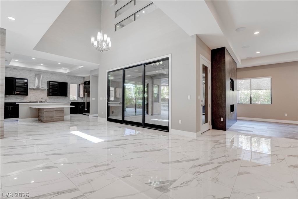 86 Pristine Glen Street - Photo 2