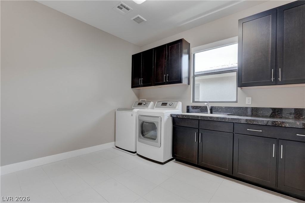 86 Pristine Glen Street - Photo 27
