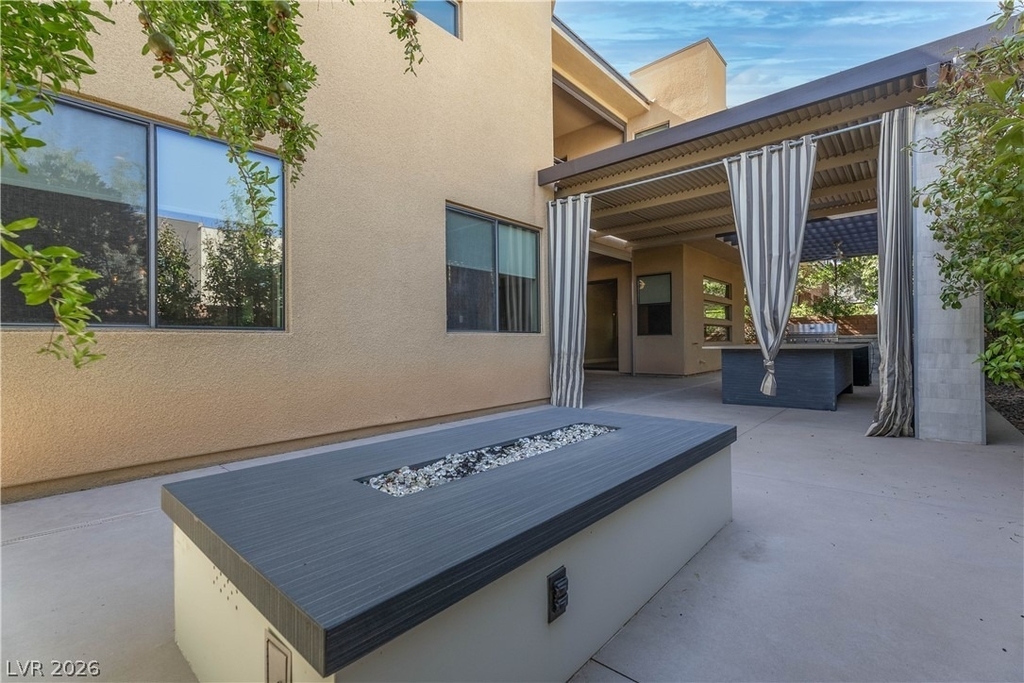 86 Pristine Glen Street - Photo 55
