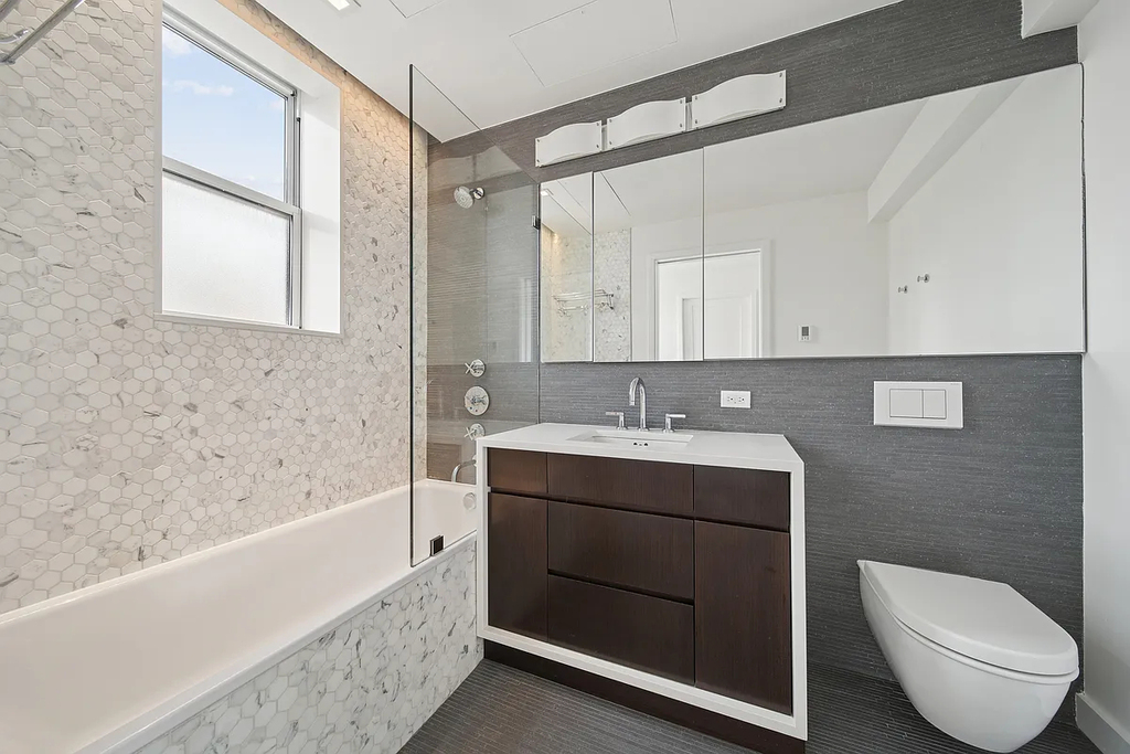 151 East 80th Street - Photo 17