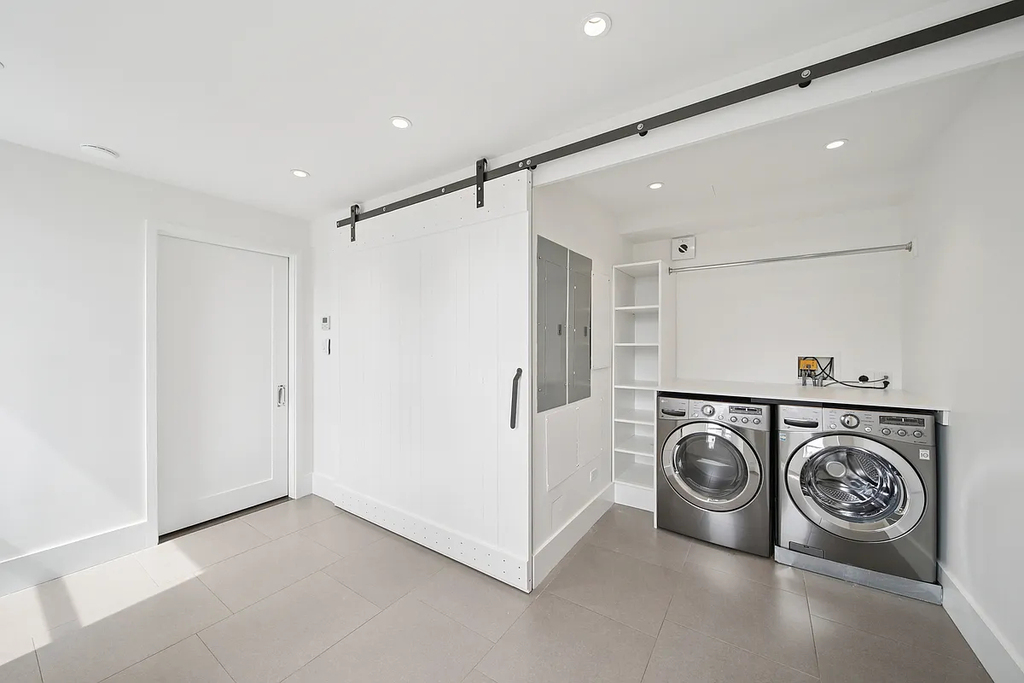 151 East 80th Street - Photo 15