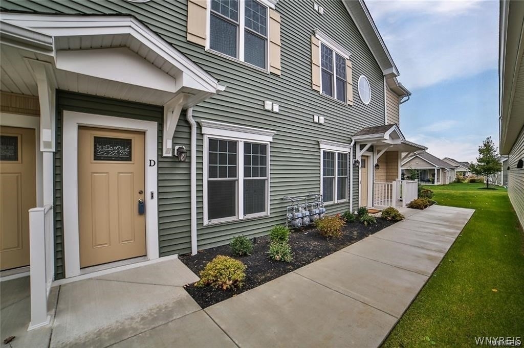 295 Northill Drive - Photo 2