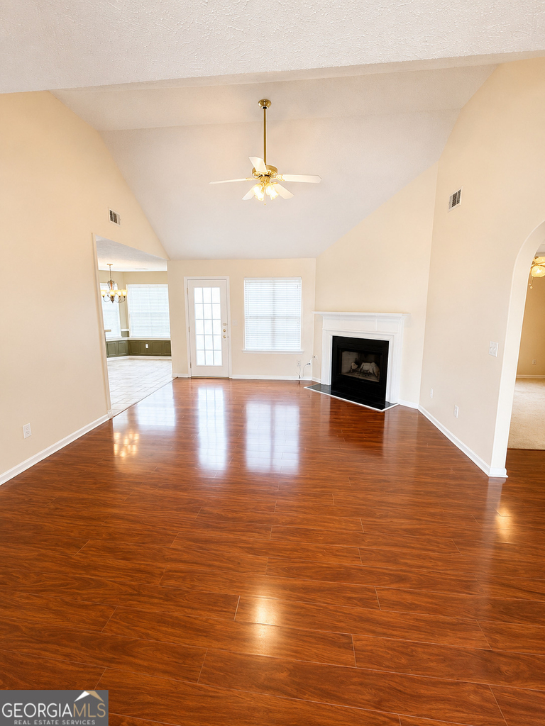 5115 Towne Park Drive - Photo 2