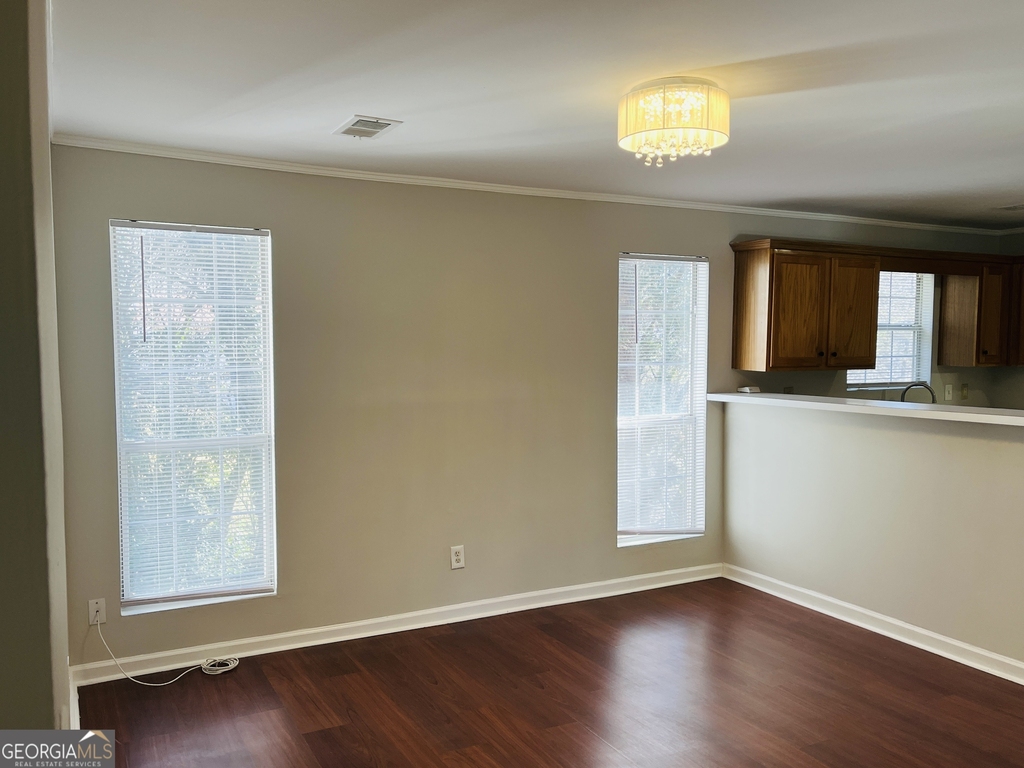 5612 Feldwood Road - Photo 6