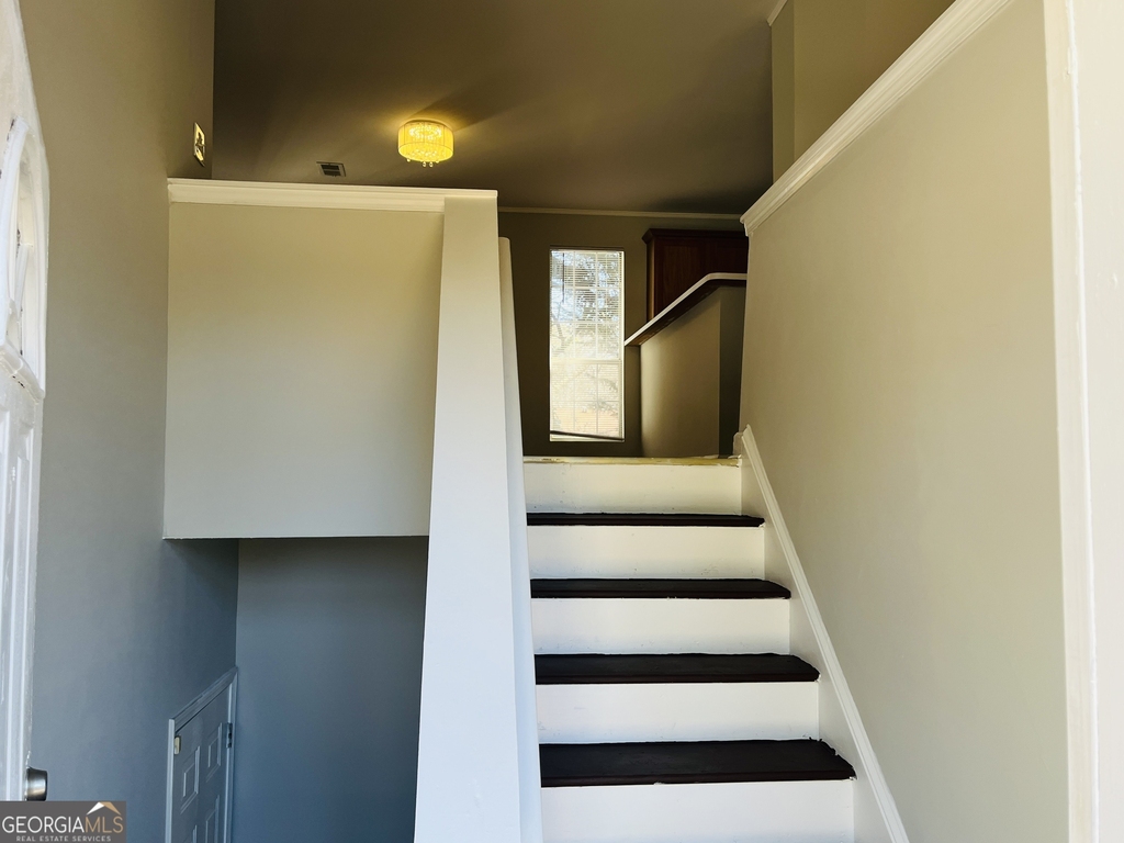5612 Feldwood Road - Photo 1