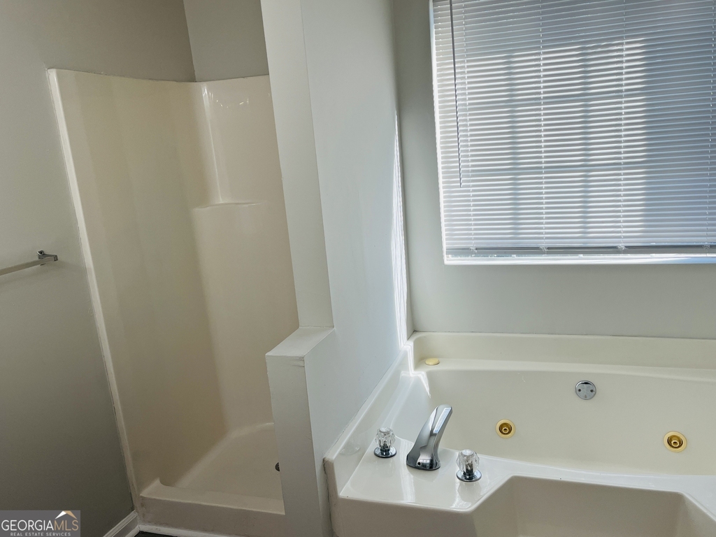 5612 Feldwood Road - Photo 23