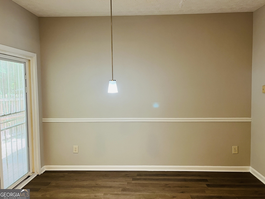 4014 Carisbrook Drive - Photo 11