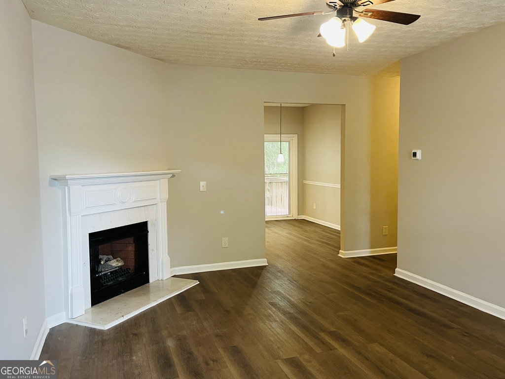 4014 Carisbrook Drive - Photo 5