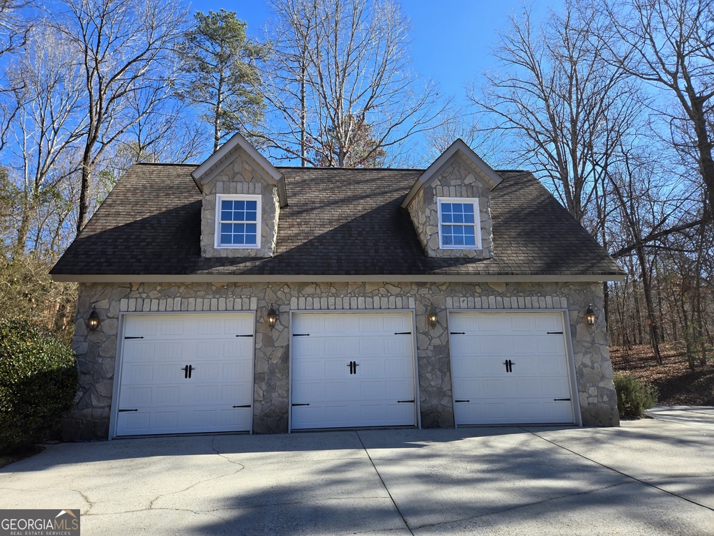 1256 Olde Lexington Road - Photo 2