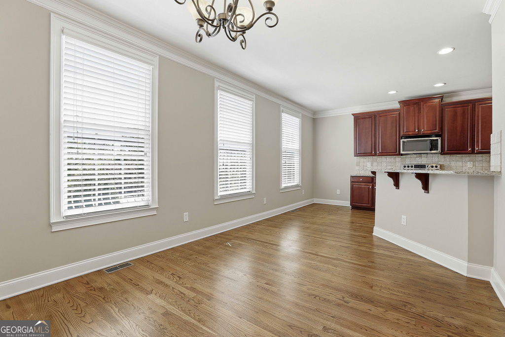 803 Lexington Village - Photo 28
