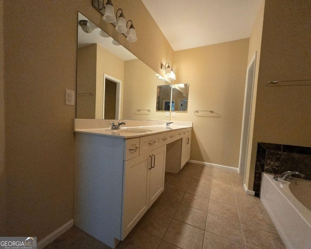 1356 Bexley Place Nw - Photo 18