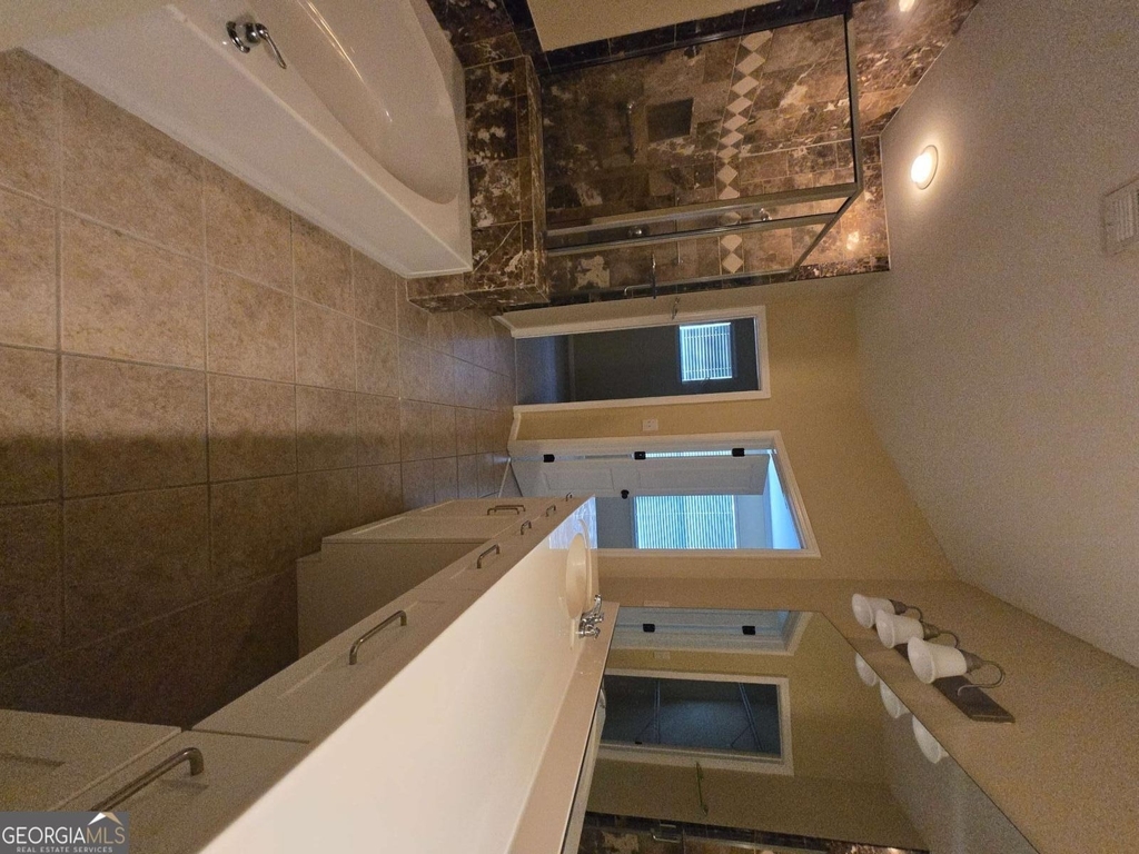 1356 Bexley Place Nw - Photo 17