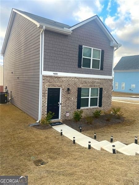 4680 Parkway Circle - Photo 1