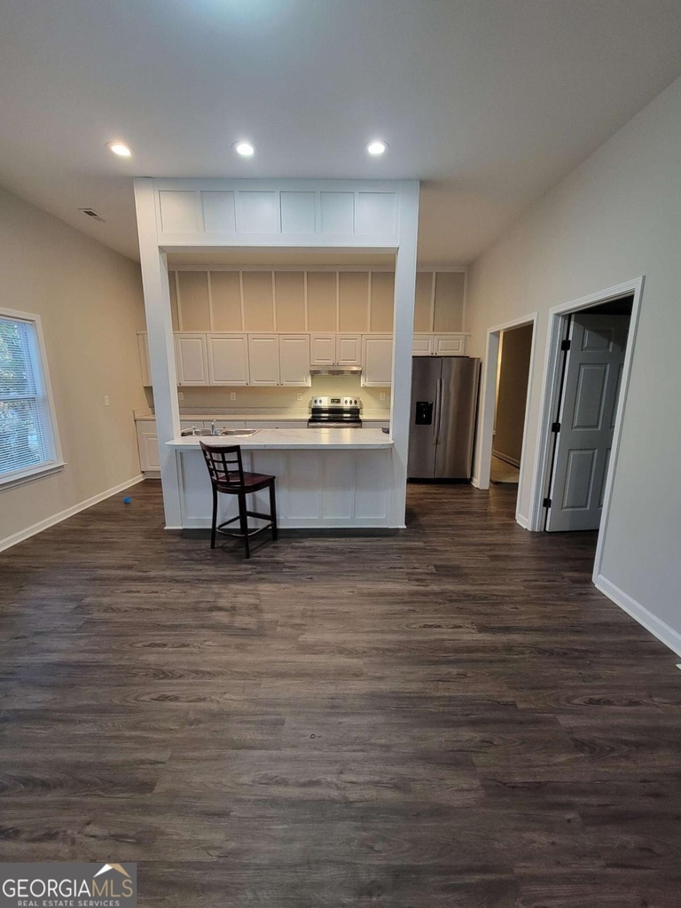380 Glendale Road - Photo 3