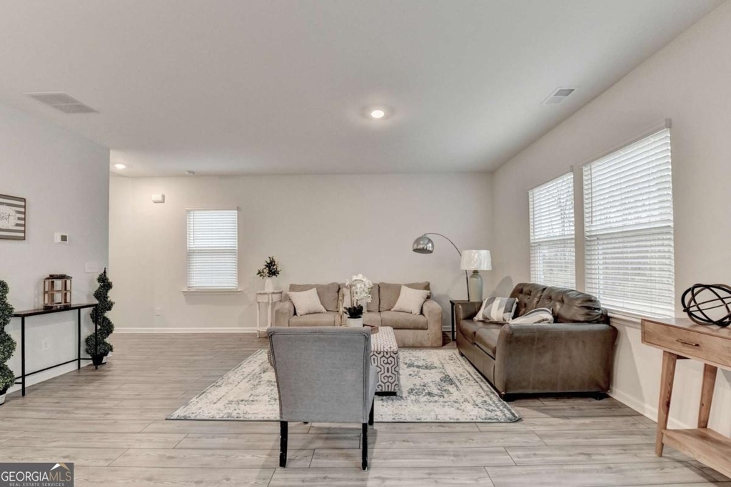 111 Horned Owl Avenue - Photo 7