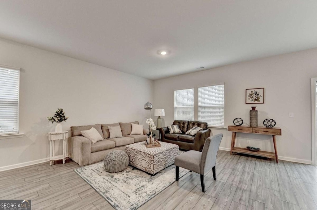 111 Horned Owl Avenue - Photo 6