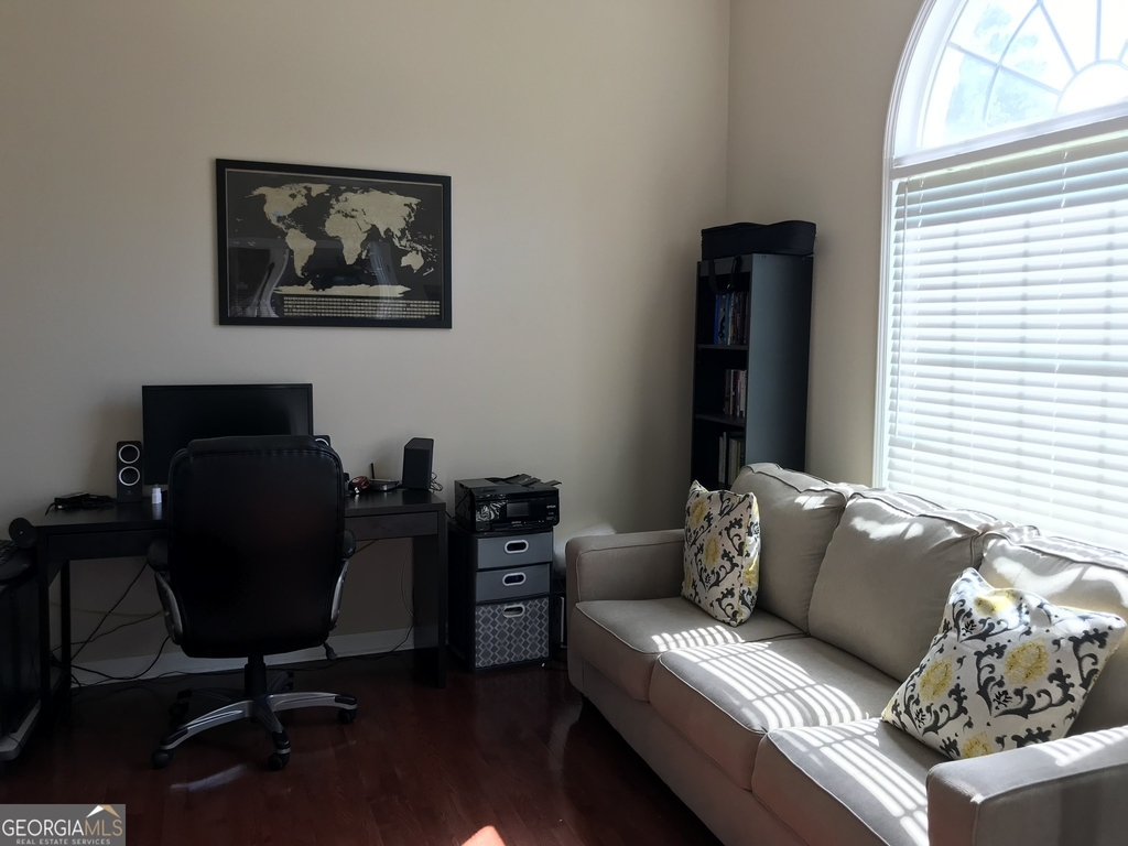 2017 Grove Park Court - Photo 6