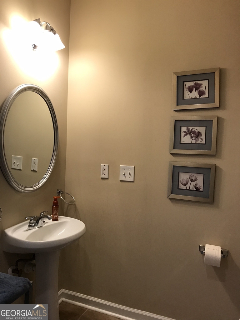 2017 Grove Park Court - Photo 29
