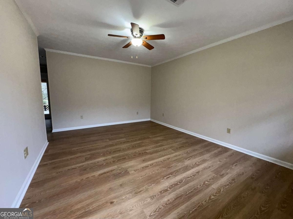 606 Viewpoint Drive - Photo 2