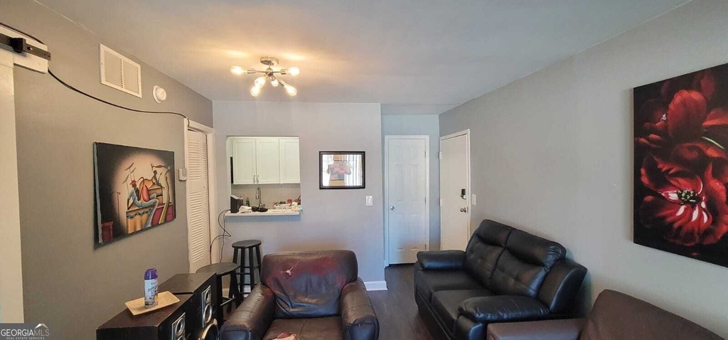 2805 Northeast Expressway Ne - Photo 4