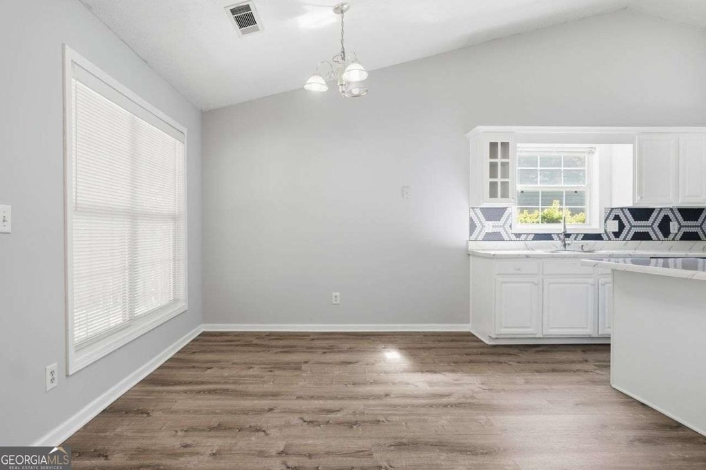 540 Sterling Hill Drive - Photo 9