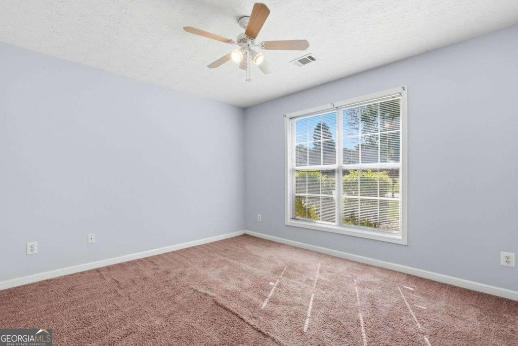 540 Sterling Hill Drive - Photo 15