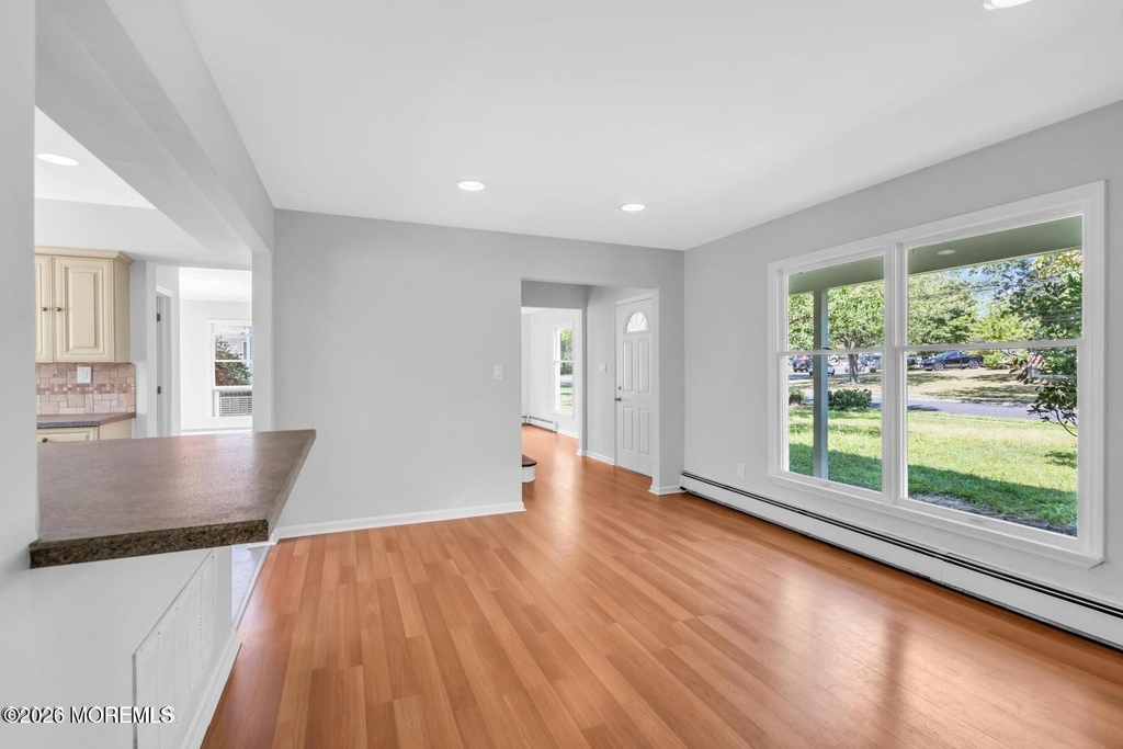830 Brookside Drive - Photo 3