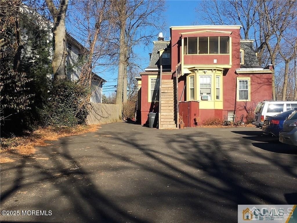207 Woodbridge Avenue - Photo 14