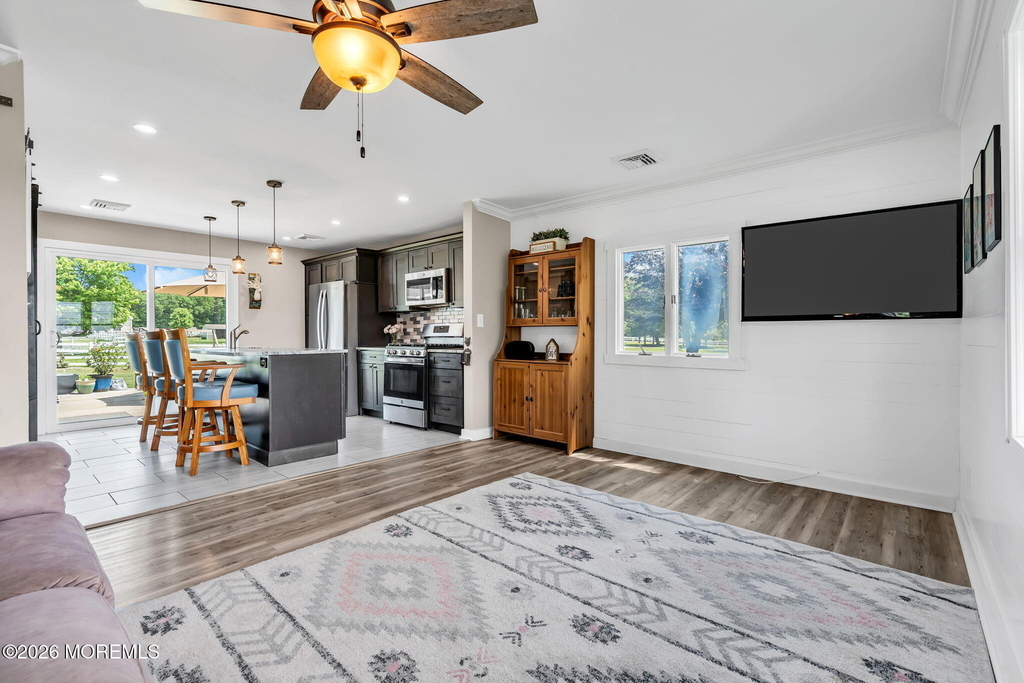 4160 Atlantic Avenue - Photo 8