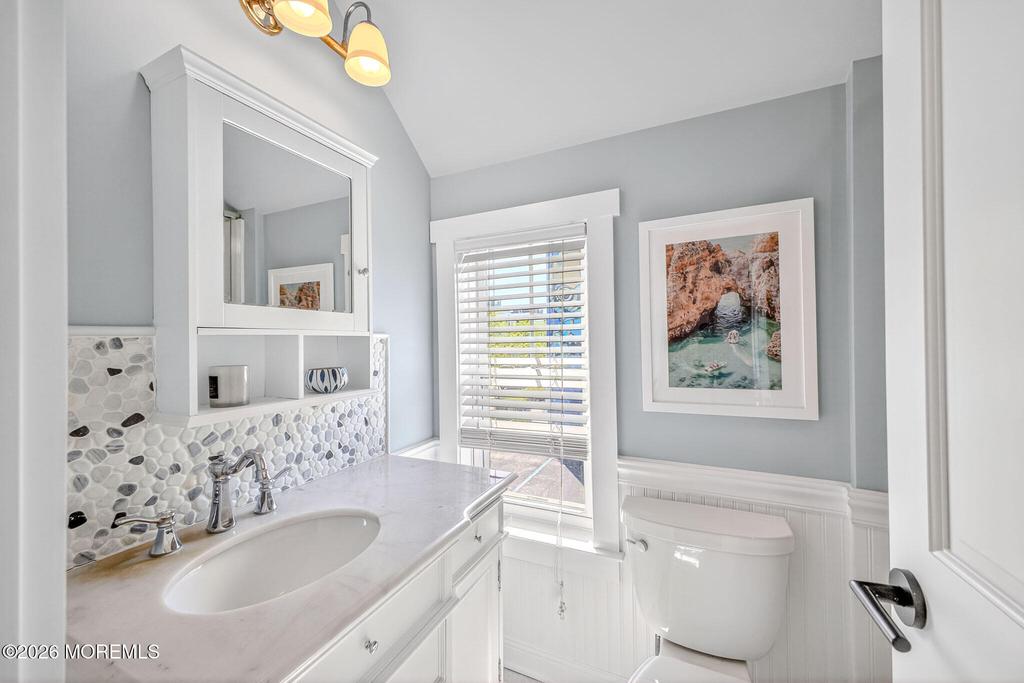 403 Sewall Avenue - Photo 12