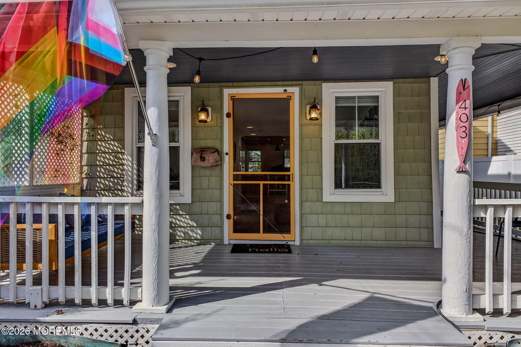 403 Sewall Avenue - Photo 0