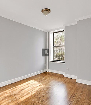 East 13th Street - Photo 3