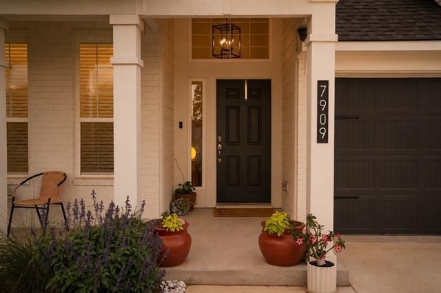 7909 Townsend Drive - Photo 2