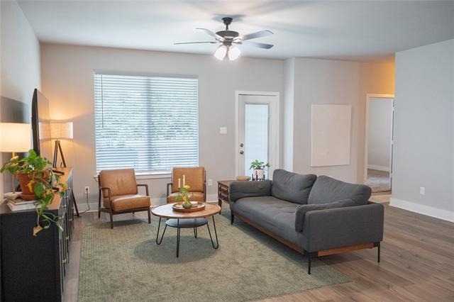 7909 Townsend Drive - Photo 8