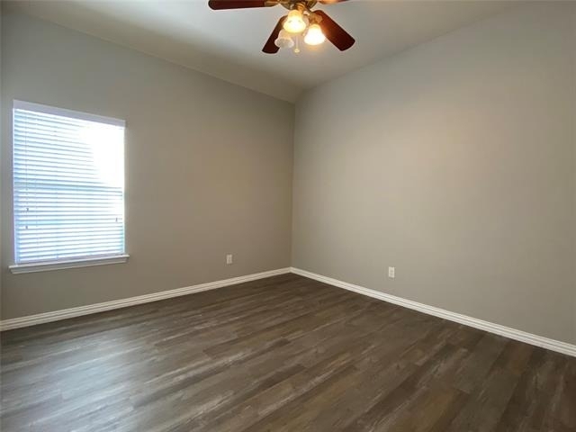 15861 Twin Cove Drive - Photo 10