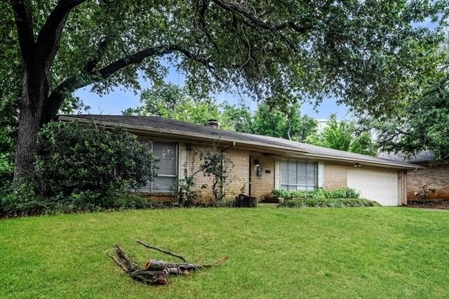 1504 Terrace Street - Photo 1