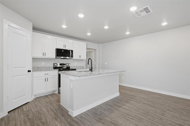 3035 Glennster Street - Photo 5