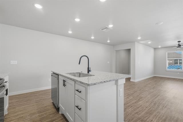 3035 Glennster Street - Photo 8