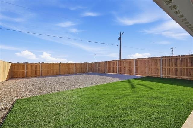 3035 Glennster Street - Photo 22