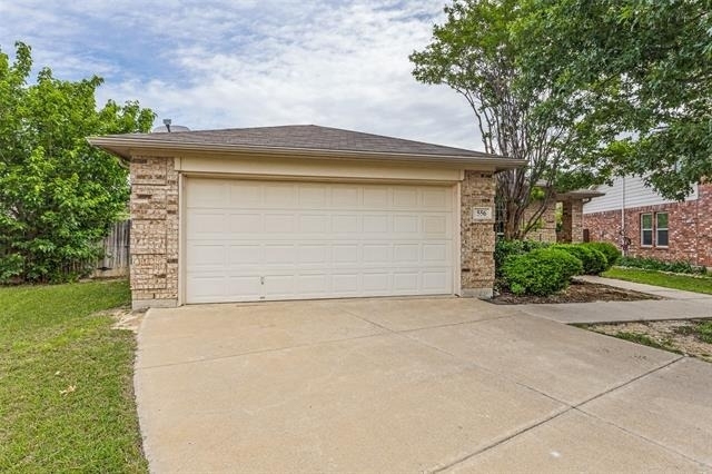 556 Winbridge Lane - Photo 2