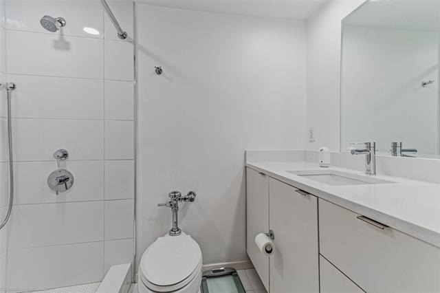 3883 Turtle Creek Boulevard - Photo 9