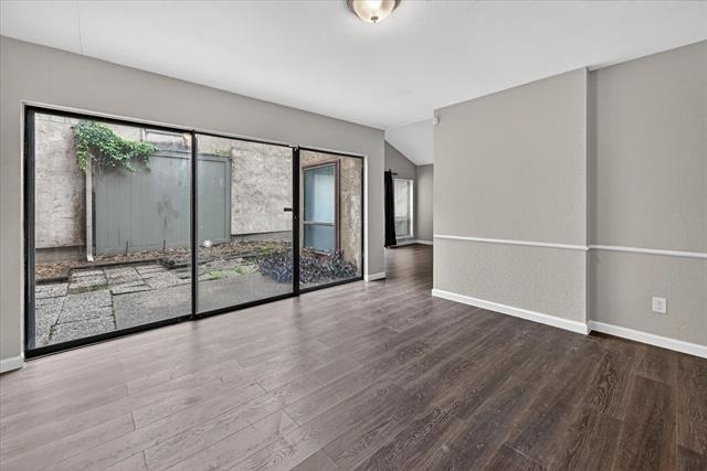 9809 Matchpoint Place - Photo 2
