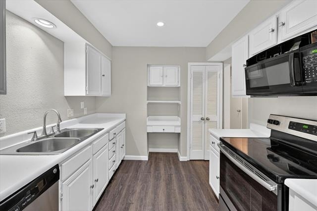 9809 Matchpoint Place - Photo 6