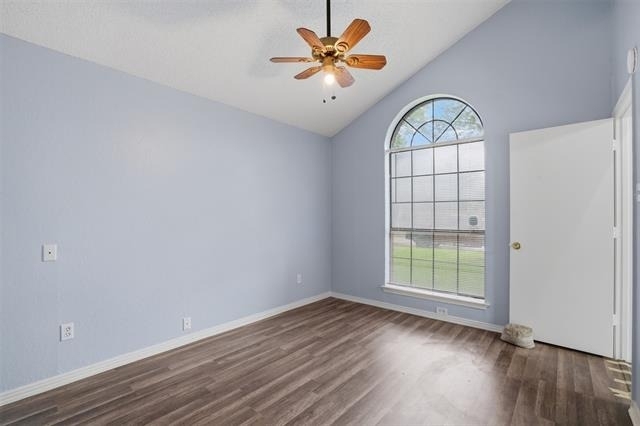 2540 Winter Oak Street - Photo 8