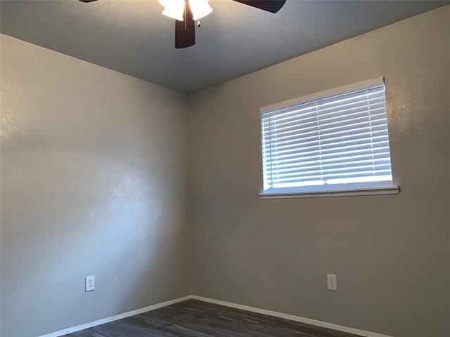 5260 Pruitt Drive - Photo 3