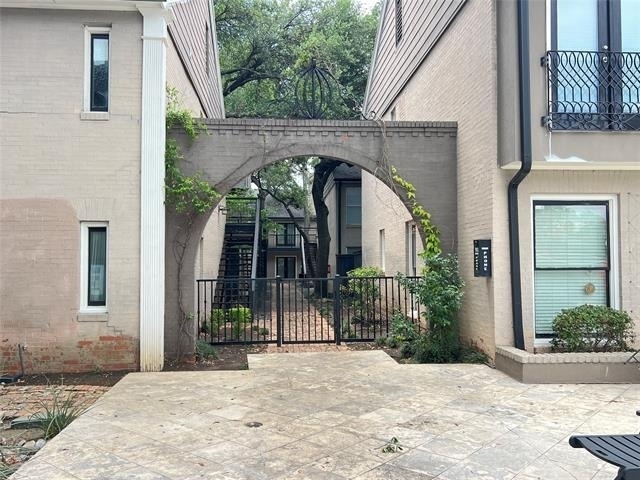7734 Meadow Road - Photo 28