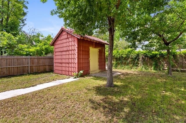 1513 Park Place - Photo 12